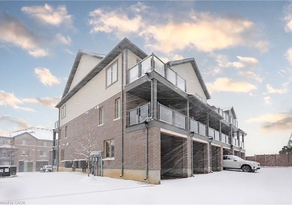 205-west-oak-trail-kitchener-ontario-40812022