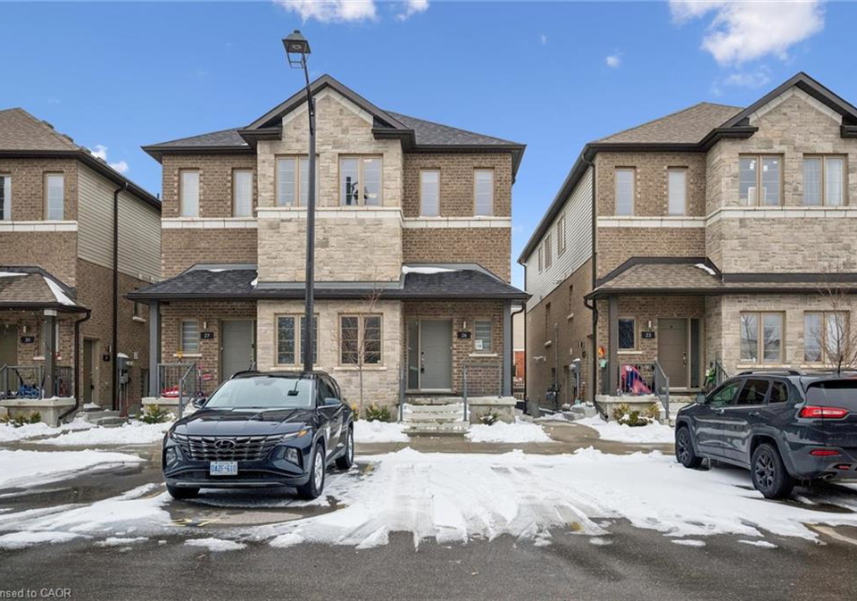 205-west-oak-trail-kitchener-ontario-40812028