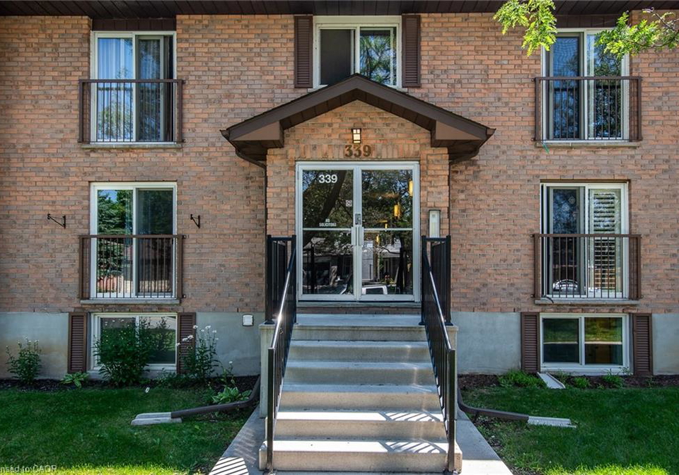 339-northlake-drive-waterloo-ontario-40812074