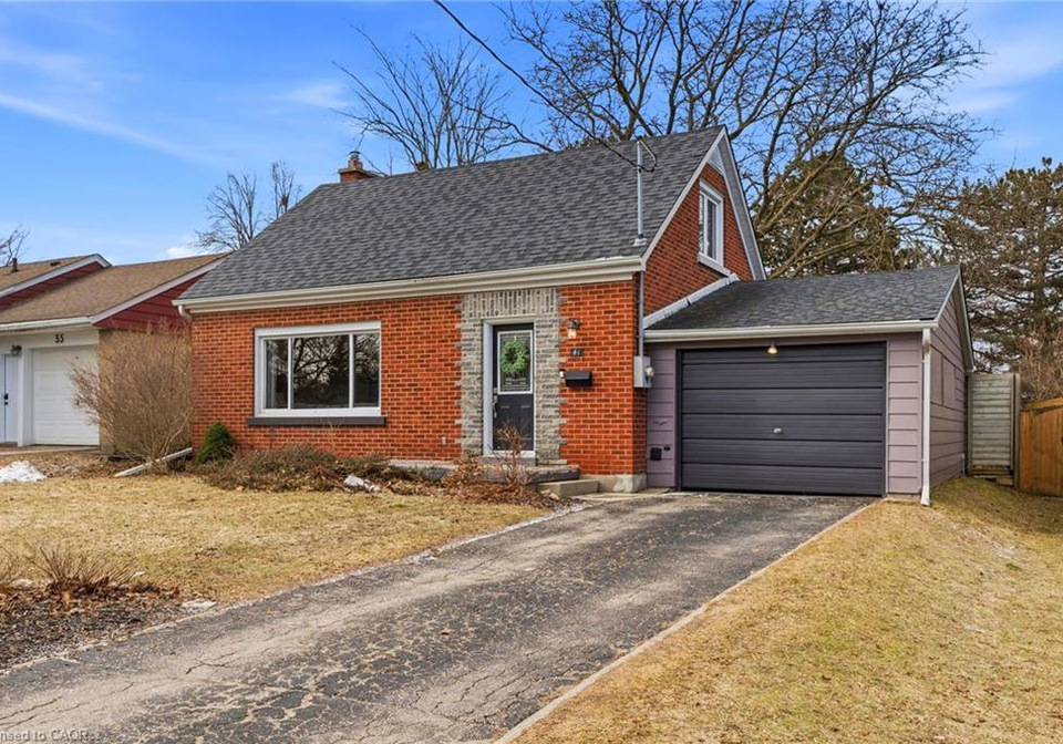 41-ridgewood-avenue-kitchener-ontario-40812125