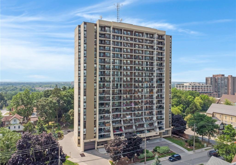 81-church-street-kitchener-ontario-40812169