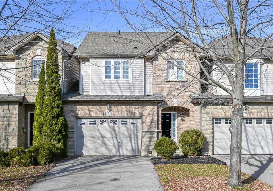 43-olivia-place-hamilton-ontario-40812214