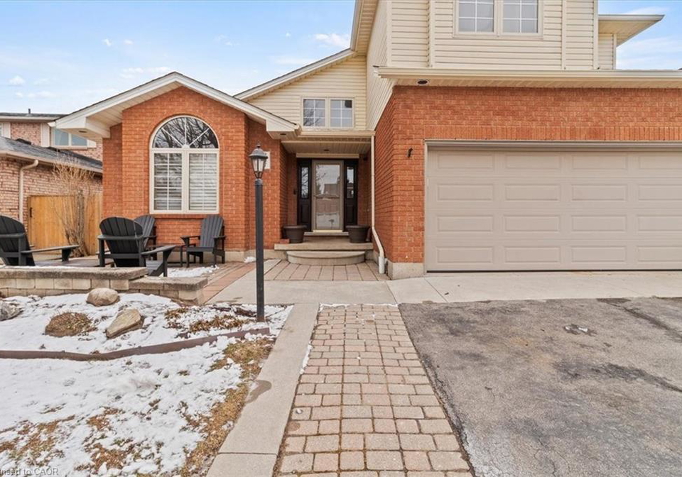 237-homebrook-drive-mount-hope-ontario-40812263