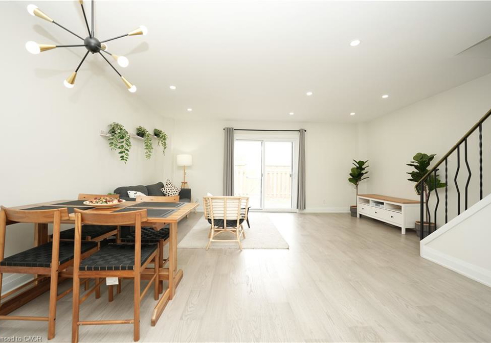 140-jansen-avenue-kitchener-ontario-40812318