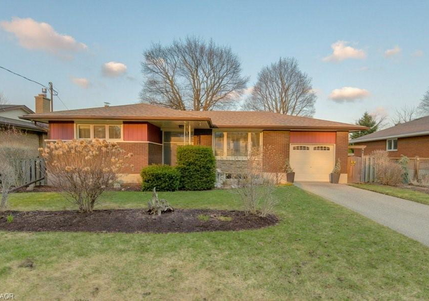 104-burbank-road-kitchener-ontario-40812327