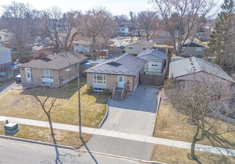 136-woodlawn-avenue-brantford-ontario-40812331