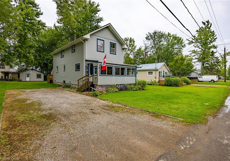 306-cedar-drive-turkey-point-ontario-40812355