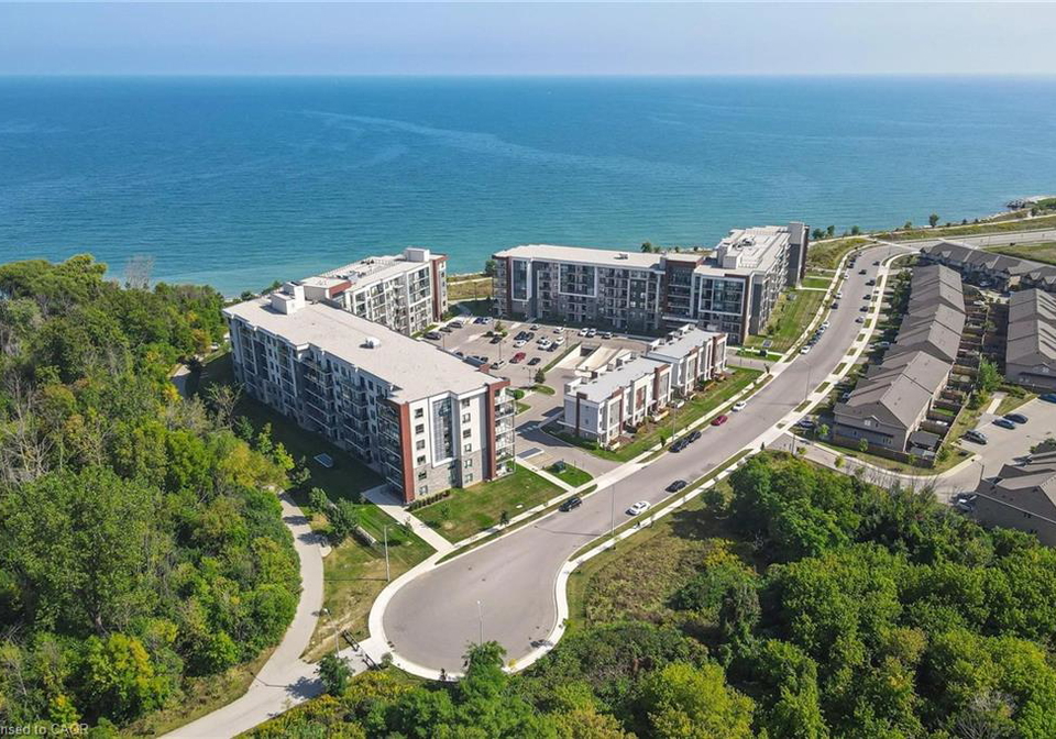 101-shoreview-place-stoney-creek-ontario-40812380