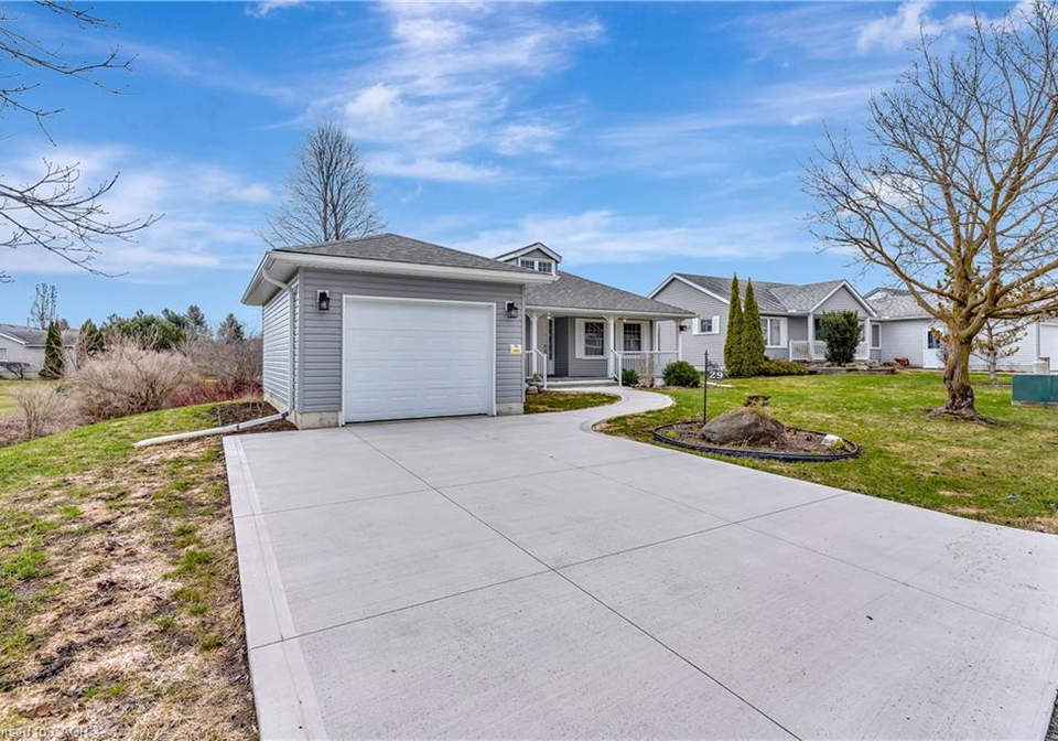 29-morningside-circle-new-hamburg-ontario-40812388