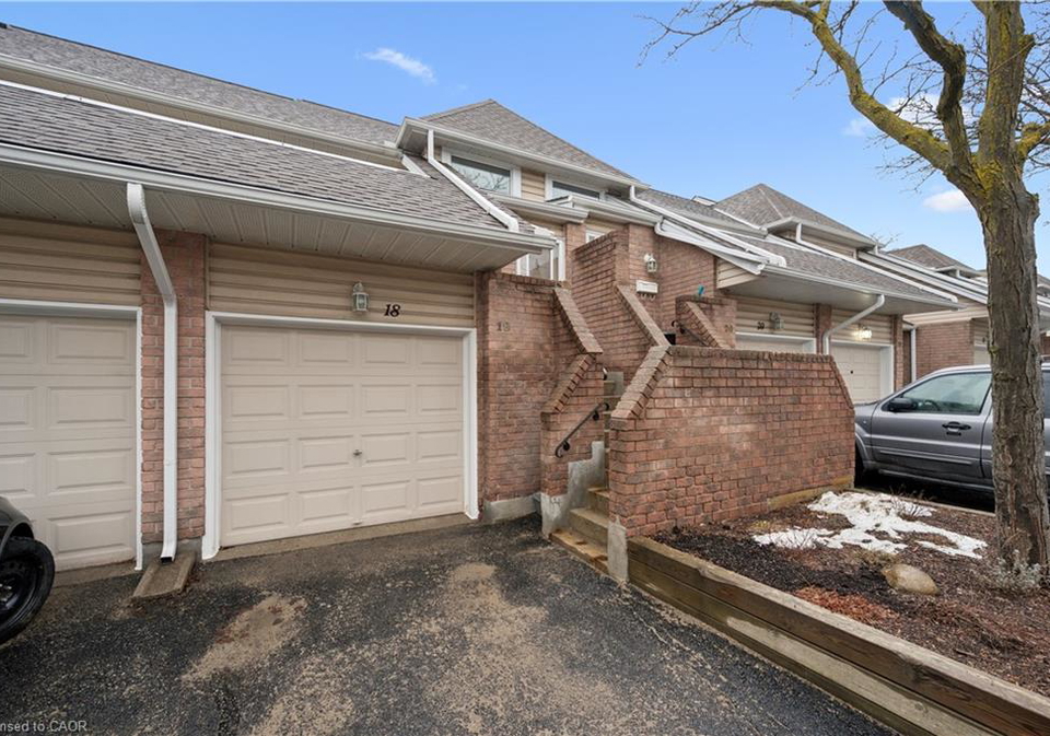 205-highland-crescent-kitchener-ontario-40812390