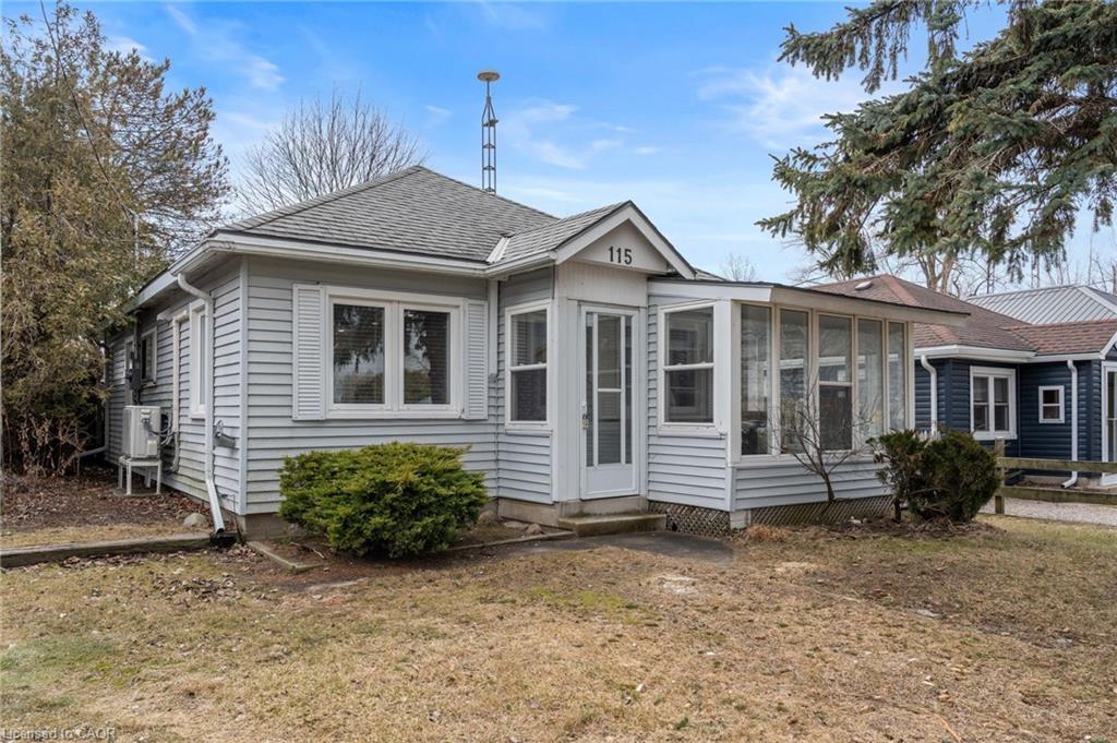 115-erie-boulevard-long-point-ontario-40812397