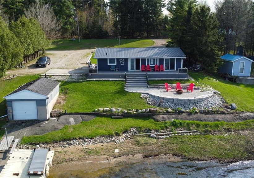 137-road-100-conestogo-lake-ontario-40812403
