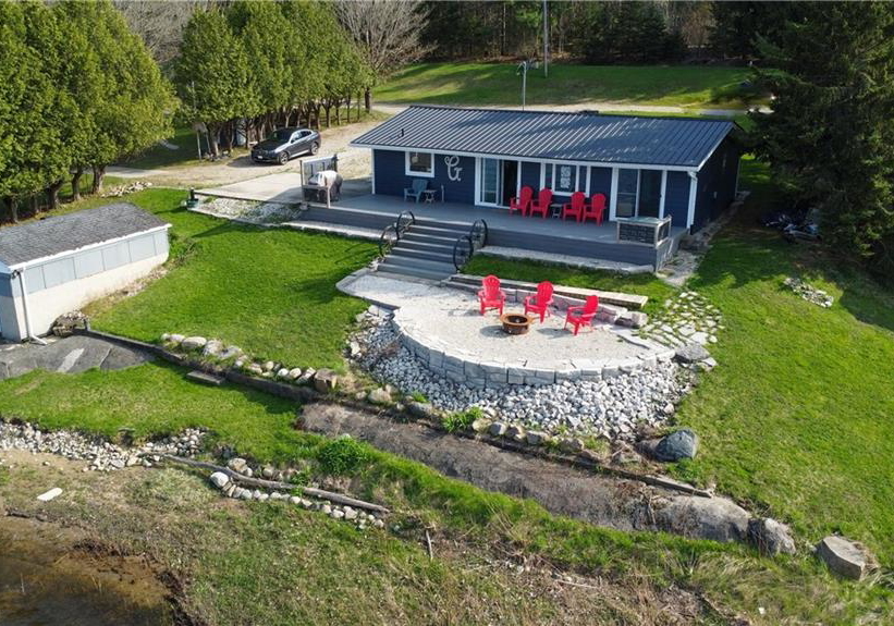 137-road-100-conestogo-lake-ontario-40812403