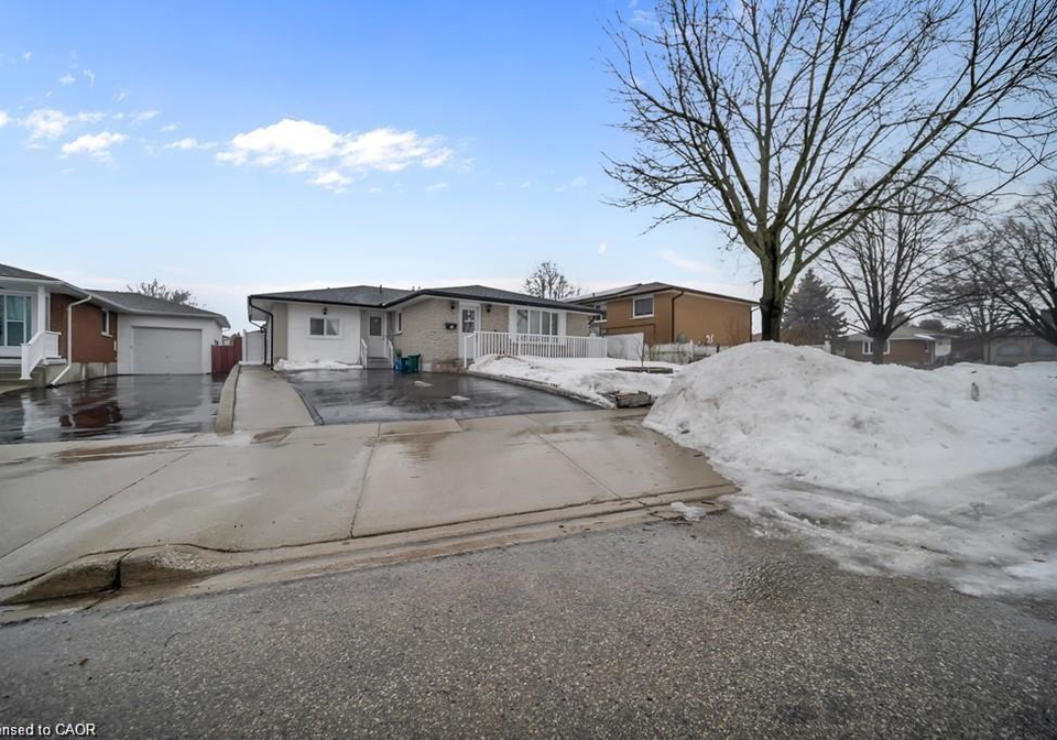 15-anderson-drive-cambridge-ontario-40812444