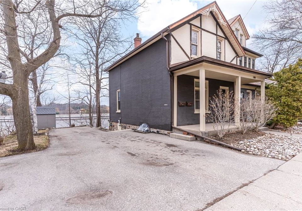 334-agnes-street-cambridge-ontario-40812457