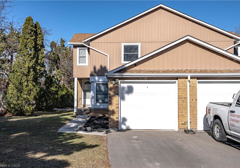 2185-fairchild-boulevard-burlington-ontario-40812460