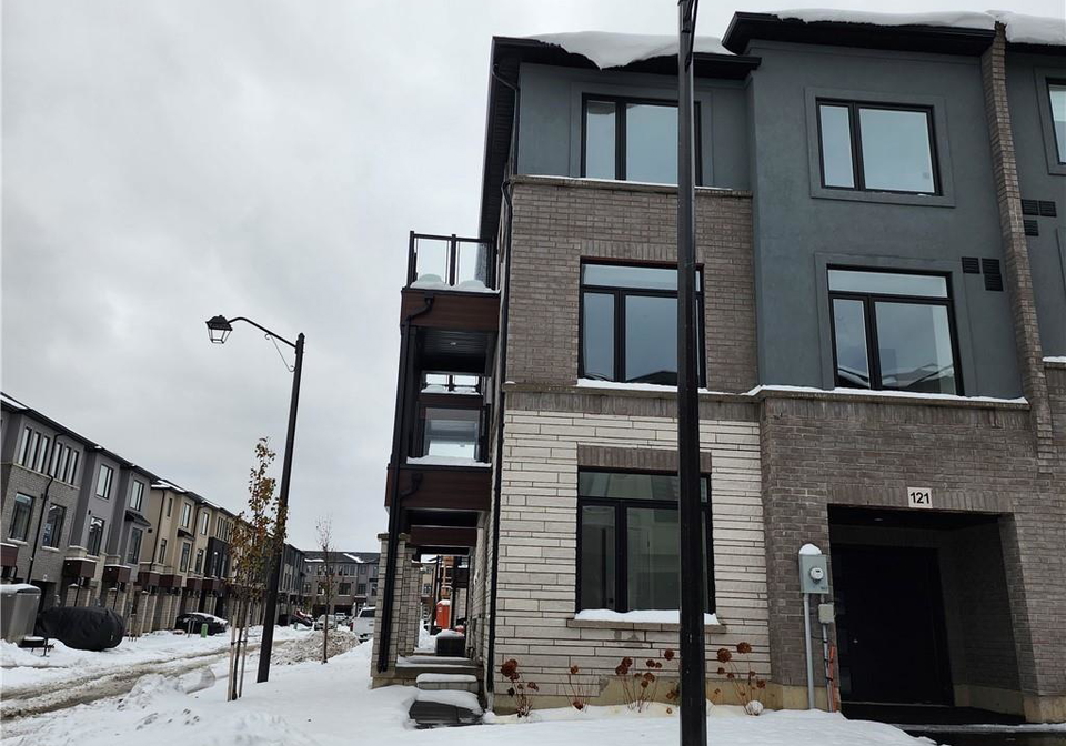 155-equestrian-way-cambridge-ontario-40812493