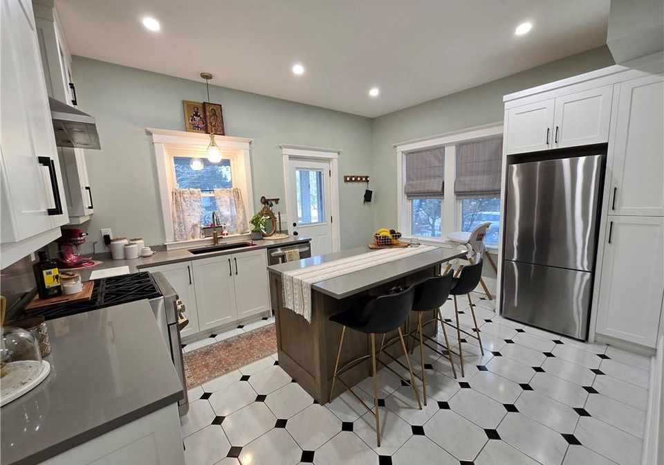 444-maple-avenue-hamilton-ontario-40812496