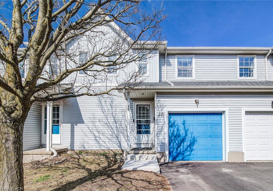 90-mooregate-crescent-kitchener-ontario-40812497