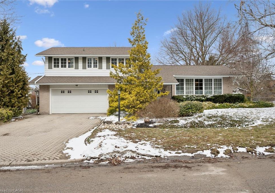 16-colborn-st-street-guelph-ontario-40812529