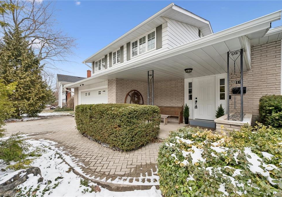 16-colborn-st-street-guelph-ontario-40812529