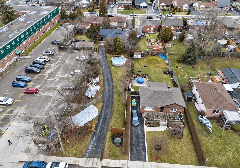486-east-38th-street-hamilton-ontario-40812550