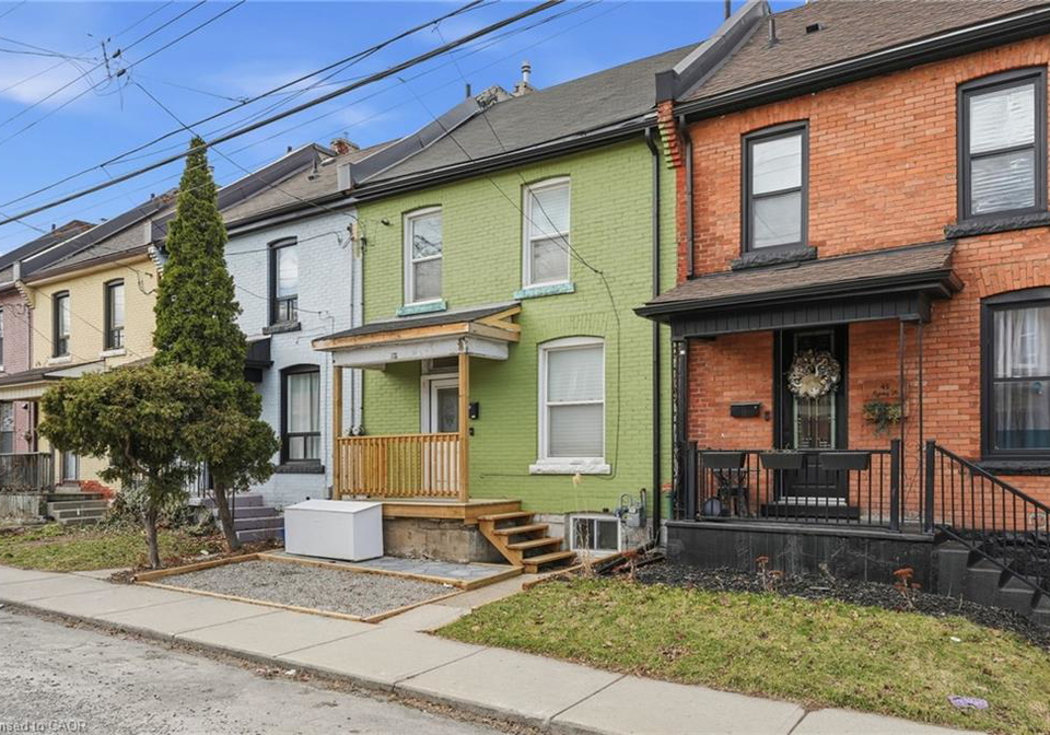 43-ashley-street-hamilton-ontario-40812567