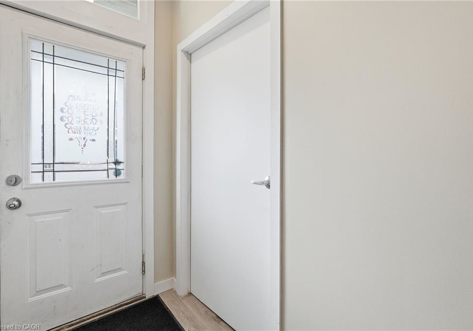 43-ashley-street-hamilton-ontario-40812567