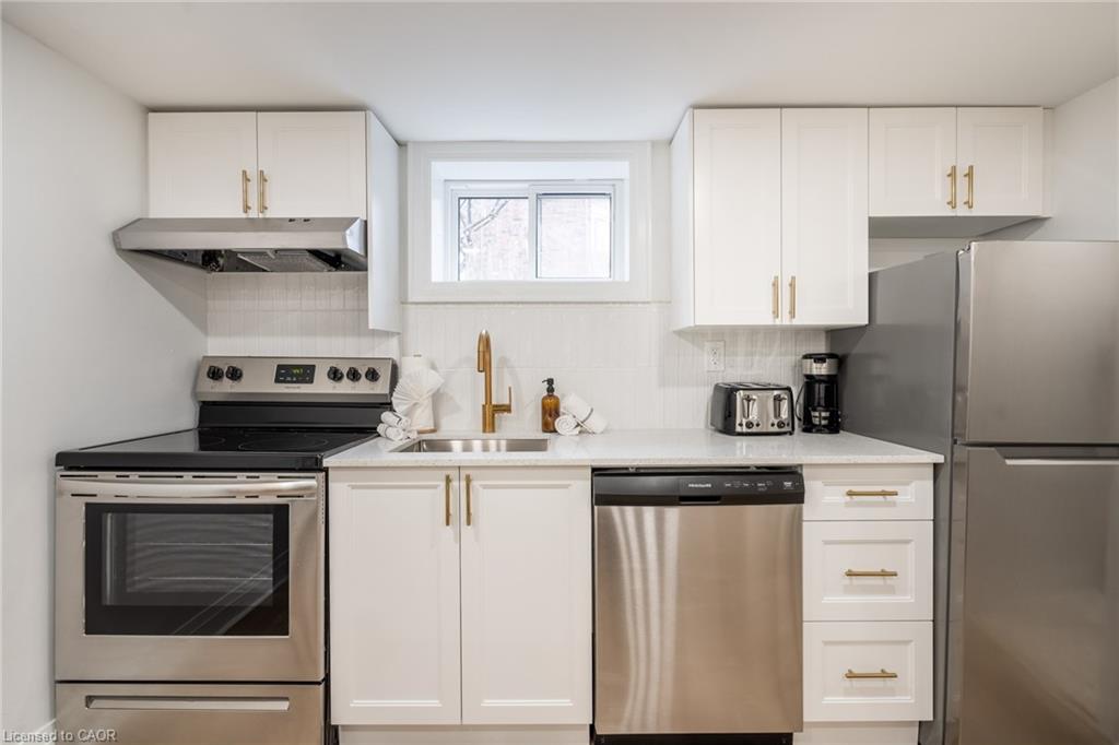 40-delaware-avenue-hamilton-ontario-40812639