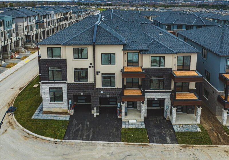 155-equestrian-way-cambridge-ontario-40812650