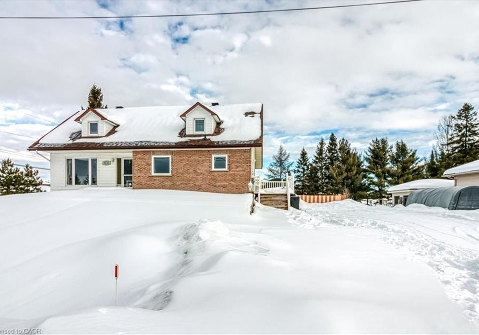 2088-pilon-street-chelmsford-ontario-40812668