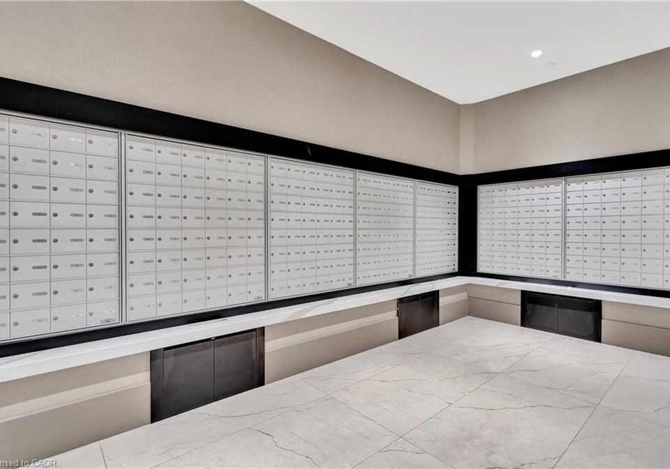 55-duke-street-w-kitchener-ontario-40812688