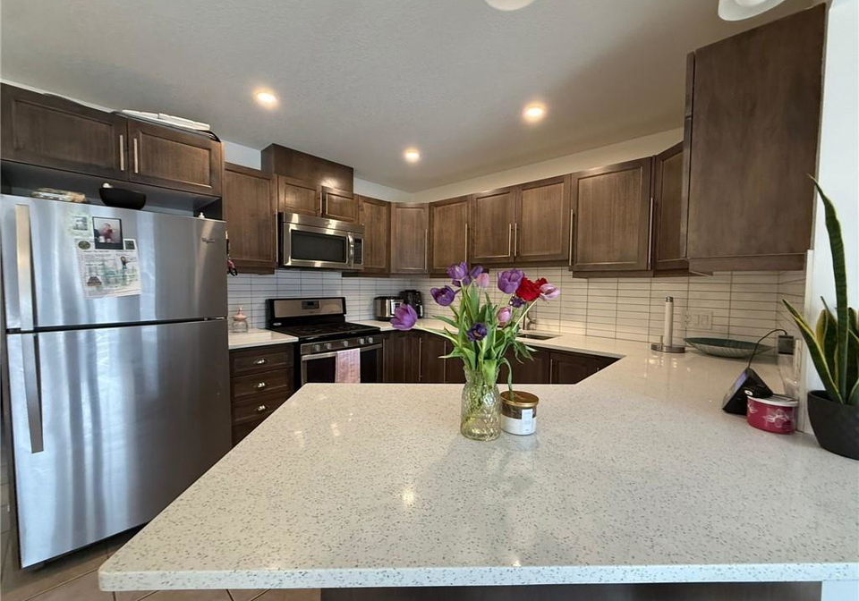 174-templewood-drive-kitchener-ontario-40812717