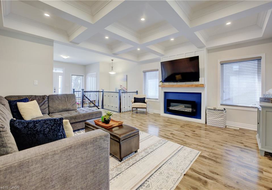 40-fraserwood-court-cambridge-ontario-40812725