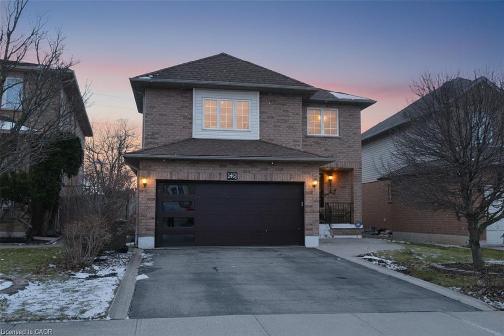 142-hawkswood-trail-hamilton-ontario-40812731