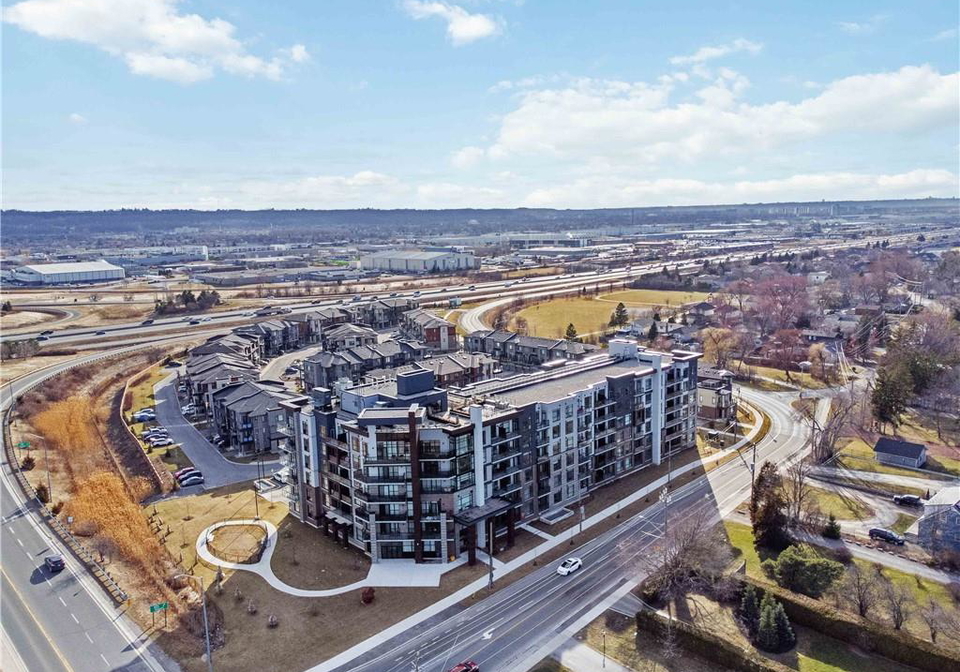 600-north-service-road-stoney-creek-ontario-40812846