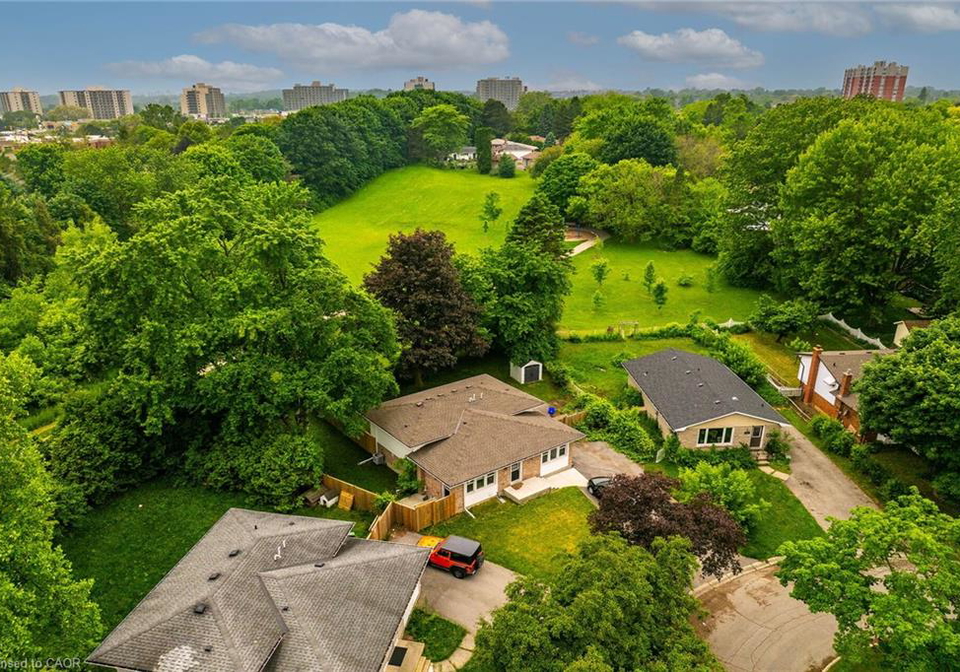 407-castlegrove-place-london-ontario-40812897