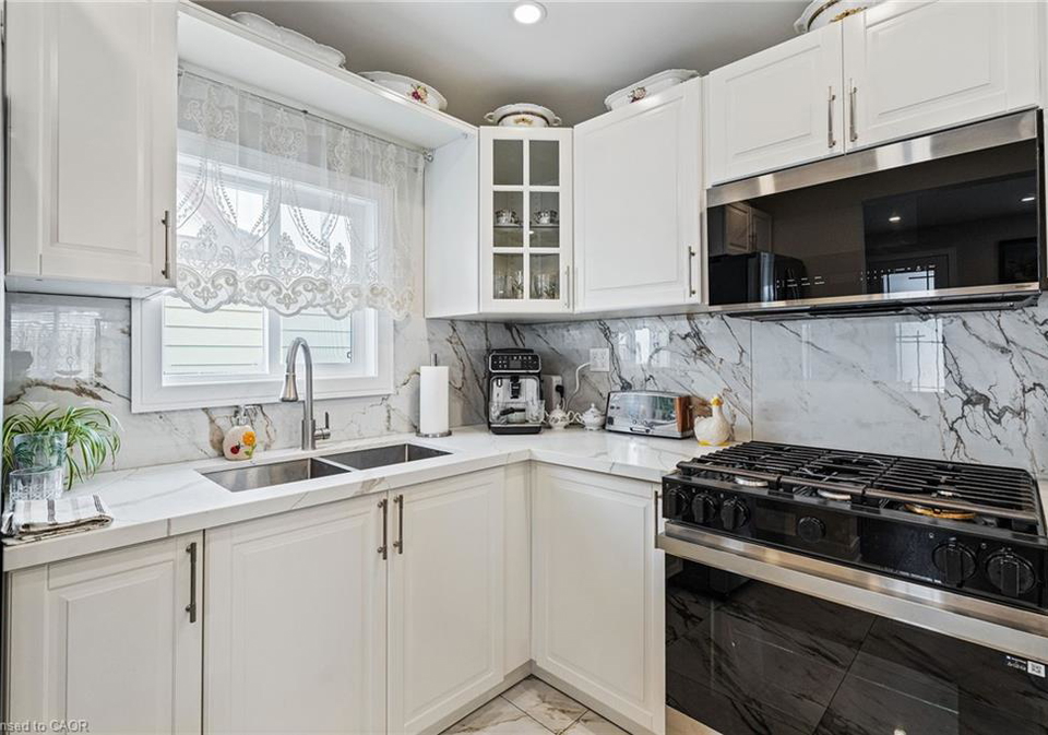 4456-sixth-avenue-niagara-falls-ontario-40812903