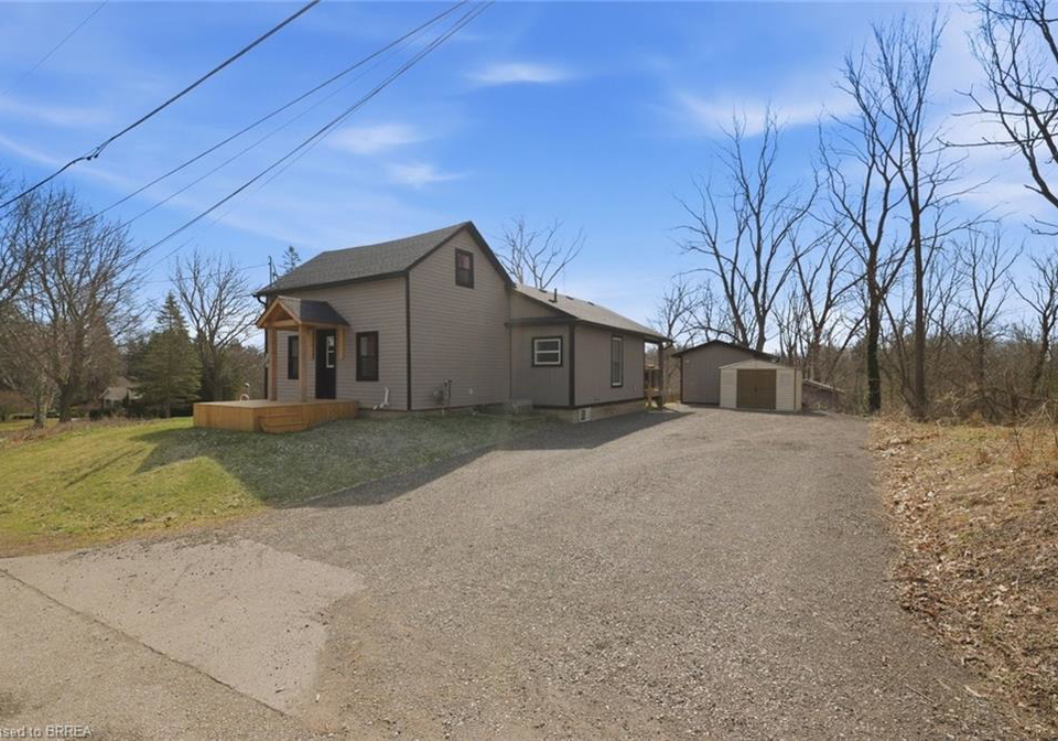 11-malcolm-street-oakland-ontario-40812920