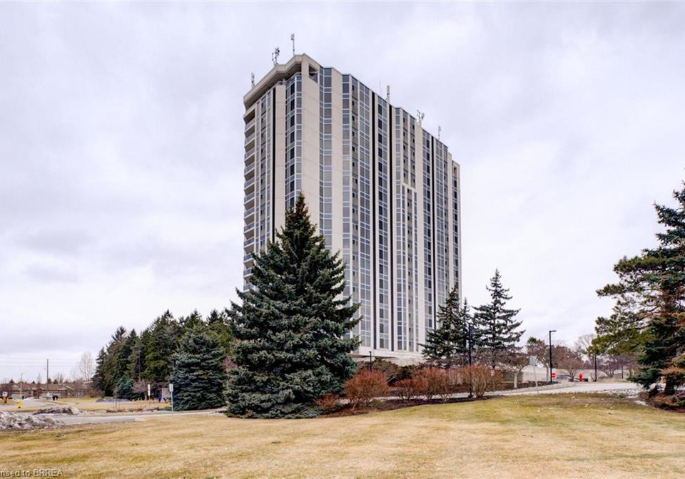 190-hespeler-road-cambridge-ontario-40812933