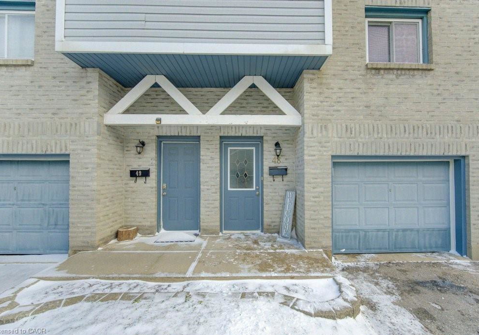 589-beechwood-drive-waterloo-ontario-40812940