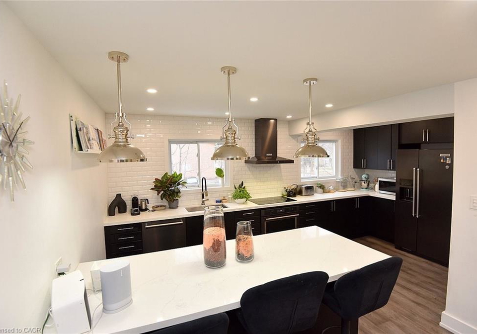 1221-dundix-road-mississauga-ontario-40812954