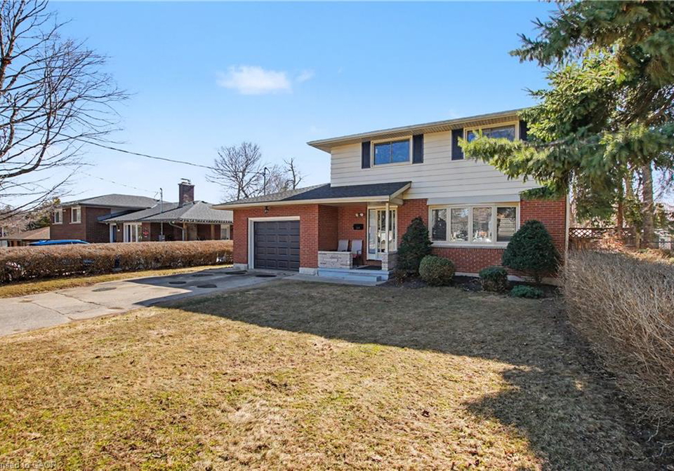 144-avondale-road-cambridge-ontario-40812955