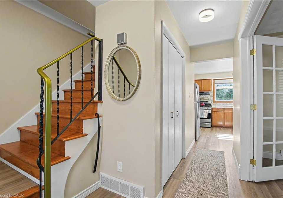 144-avondale-road-cambridge-ontario-40812955
