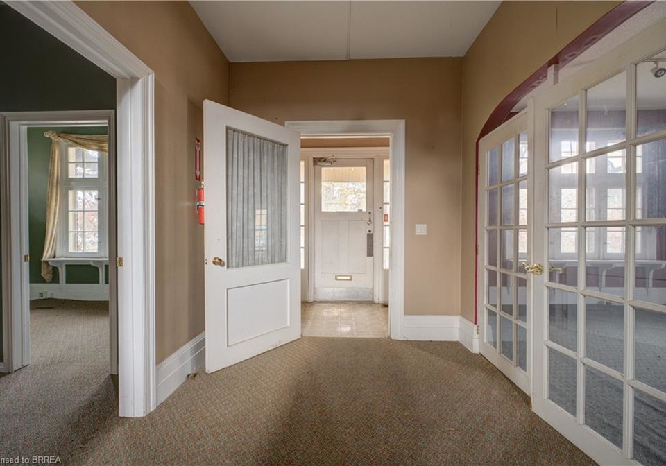 41-wellington-street-brantford-ontario-40812969