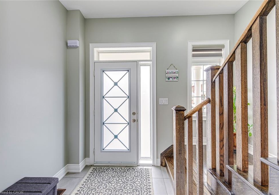 99-mcknight-avenue-waterdown-ontario-40812996