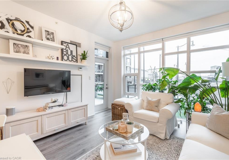 10-concord-place-grimsby-ontario-40813003