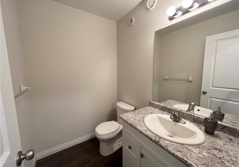 24-morrison-road-kitchener-ontario-40813034