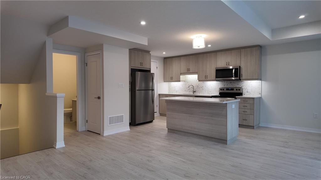525-erinbrook-drive-kitchener-ontario-40813044