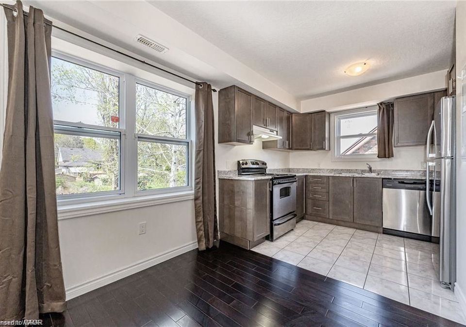37-edna-street-kitchener-ontario-40813148